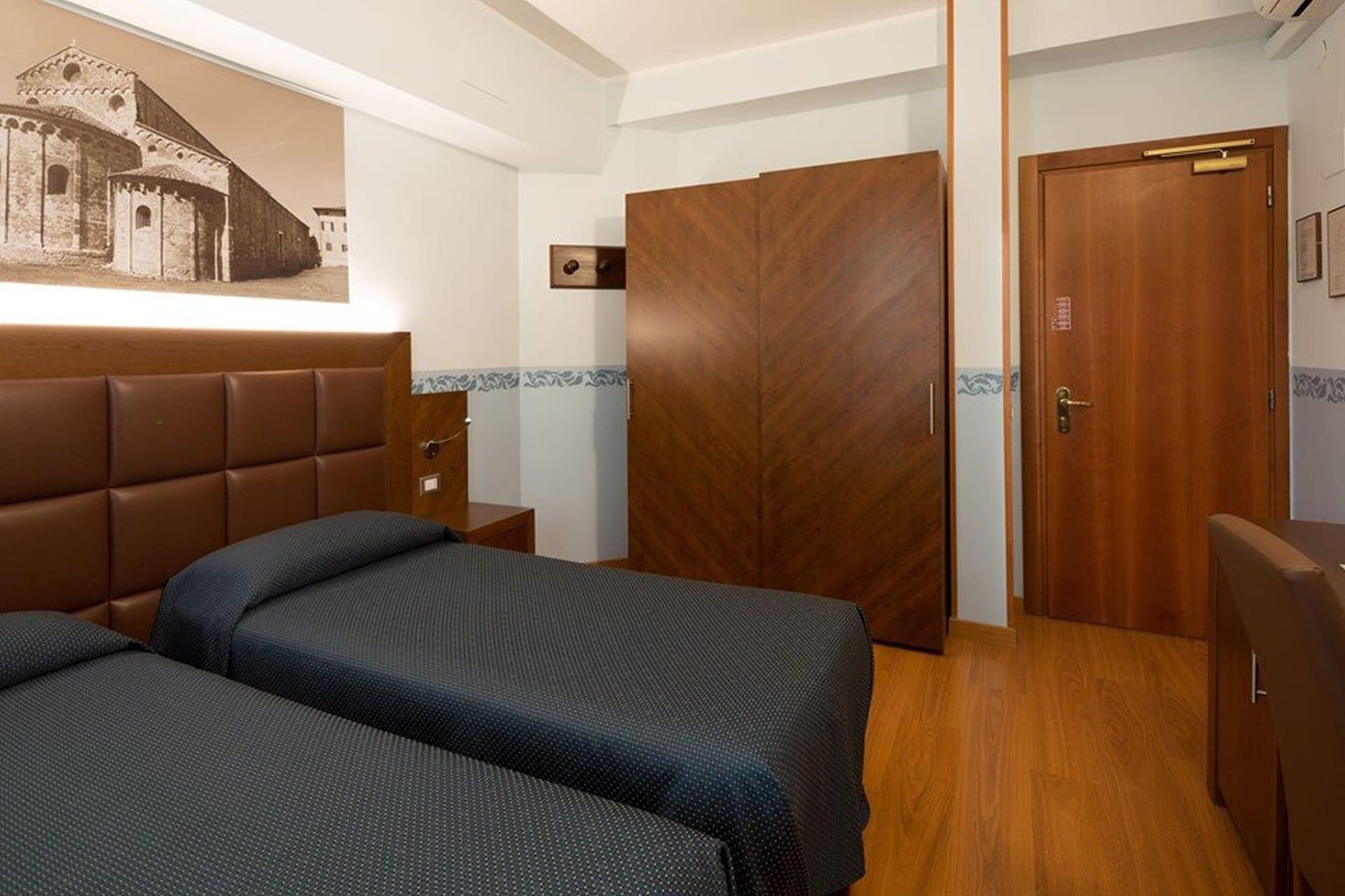 Hotel Terminus & Plaza Πίζα Εξωτερικό φωτογραφία