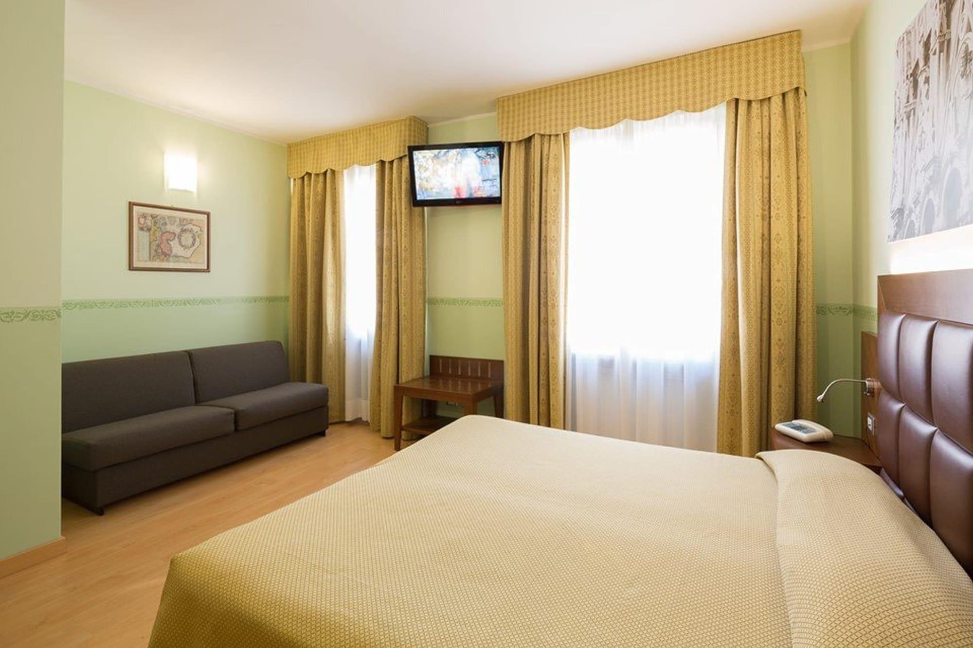 Hotel Terminus & Plaza Πίζα Εξωτερικό φωτογραφία