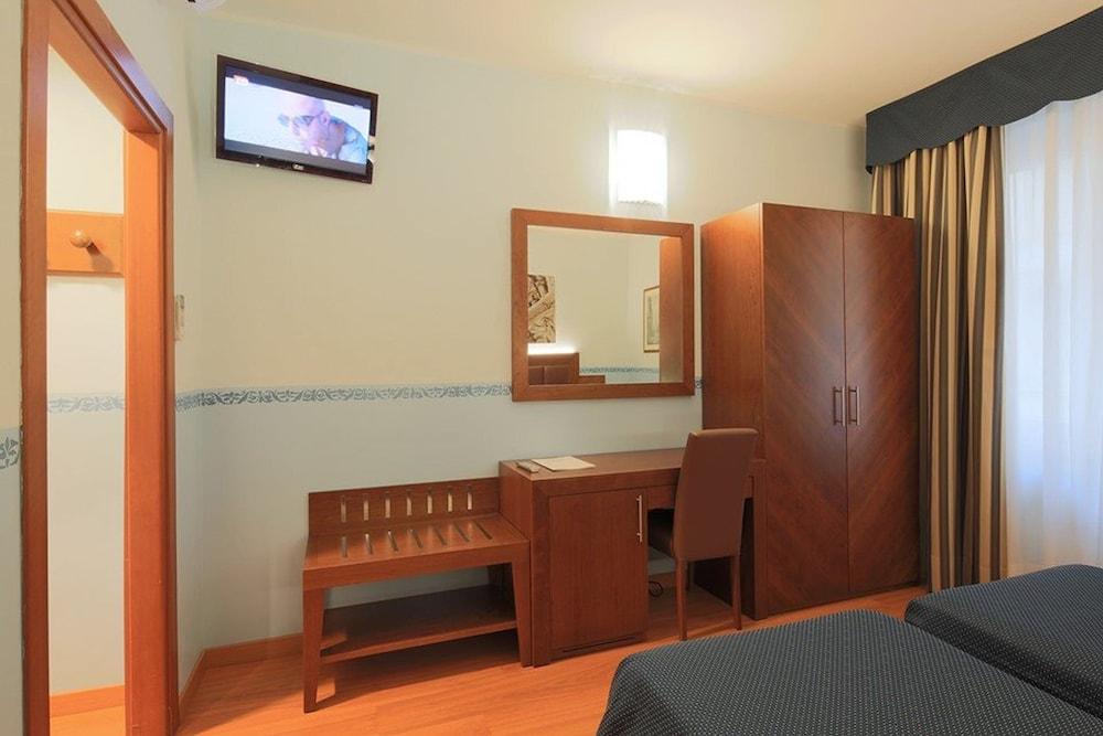 Hotel Terminus & Plaza Πίζα Εξωτερικό φωτογραφία