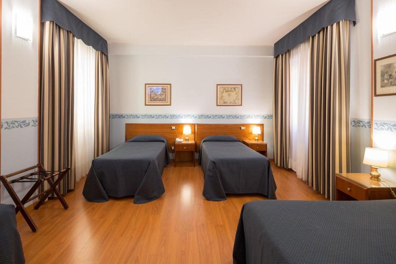 Hotel Terminus & Plaza Πίζα Εξωτερικό φωτογραφία