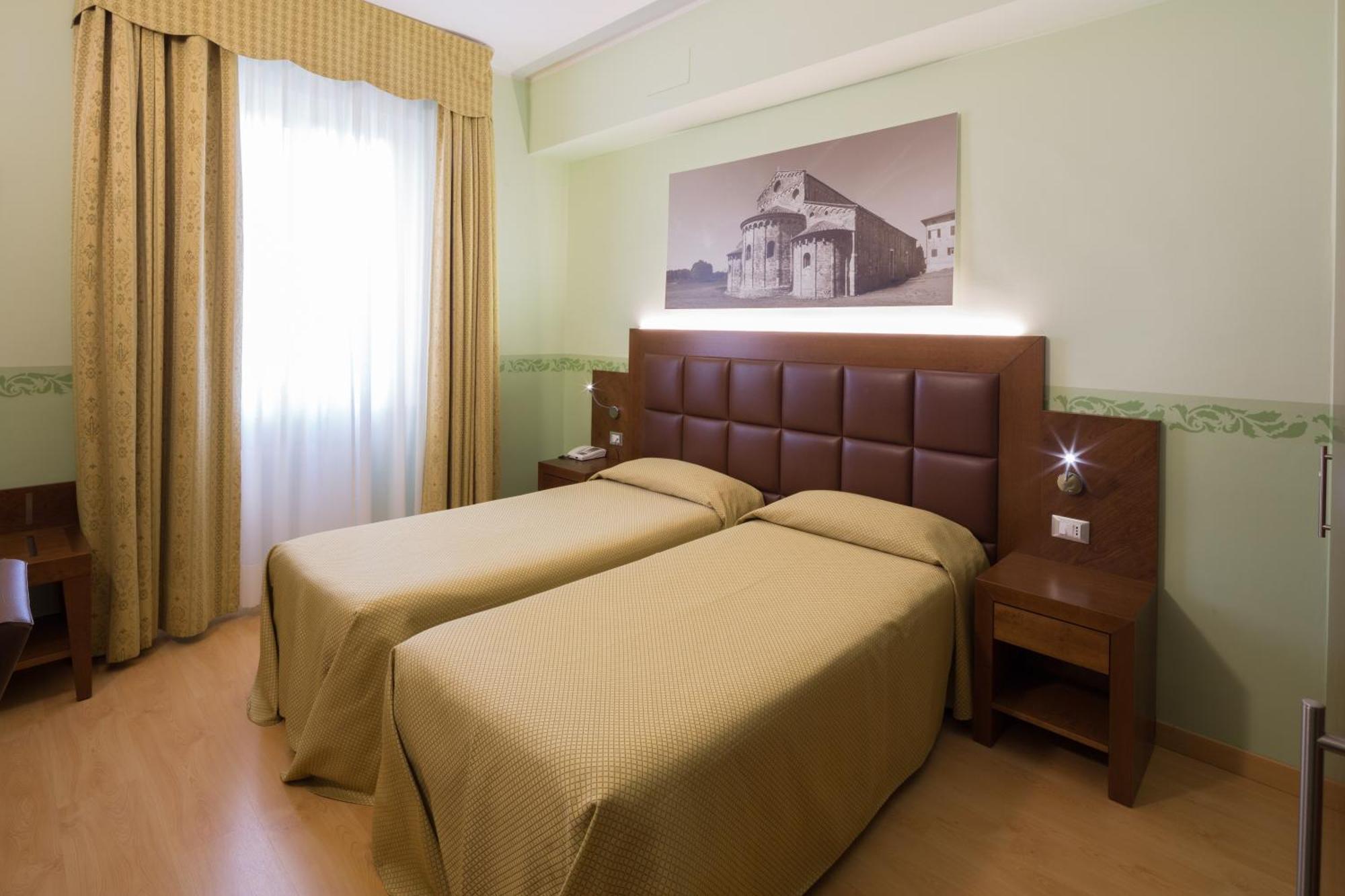 Hotel Terminus & Plaza Πίζα Εξωτερικό φωτογραφία